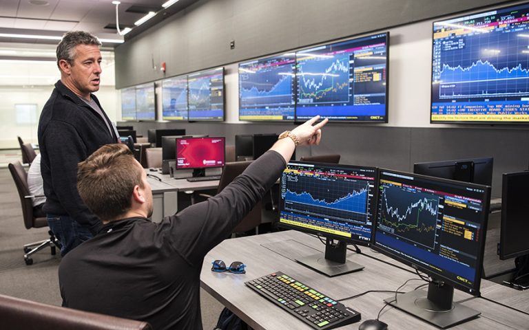 Finance and Analytics Lab